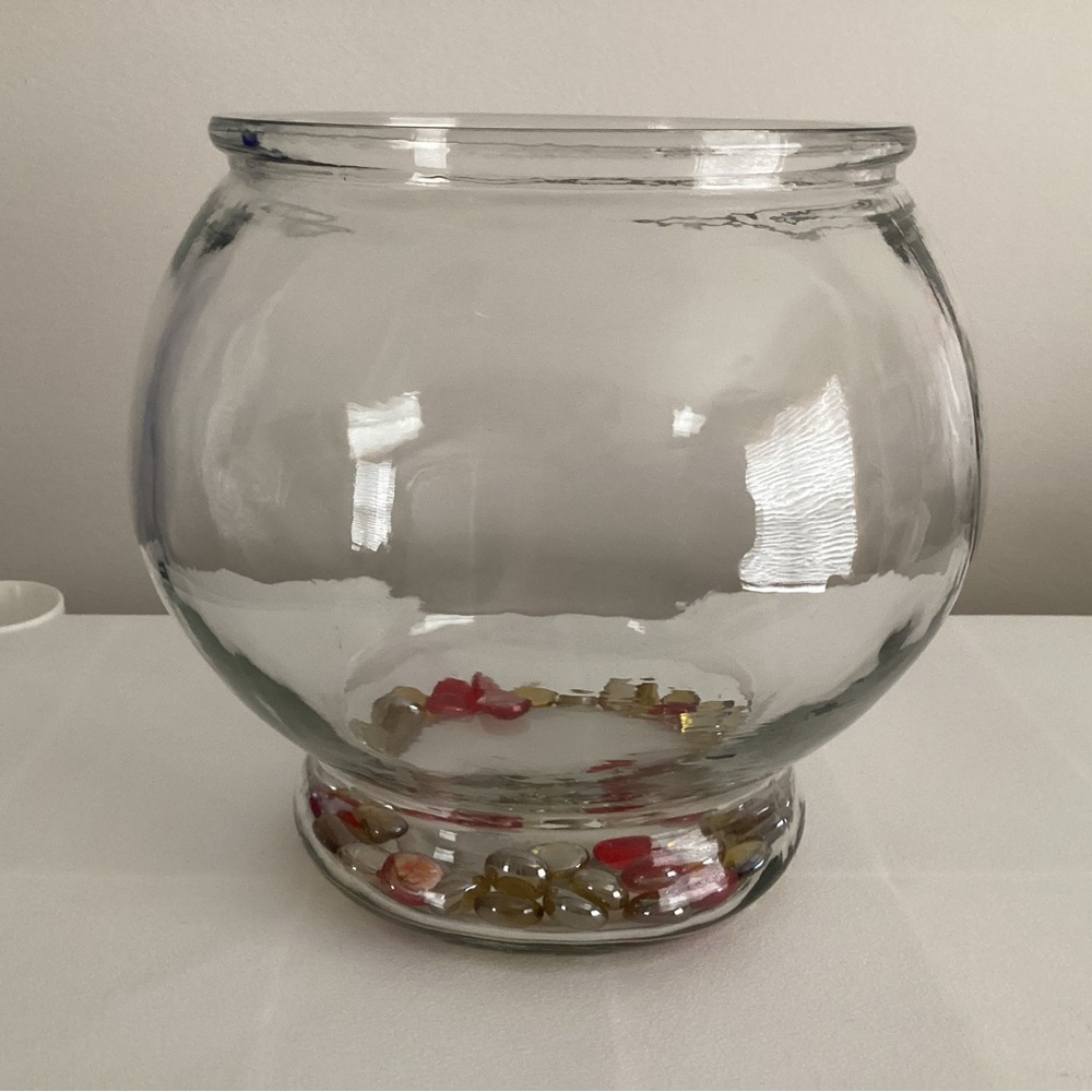 beautiful accent glass bowl